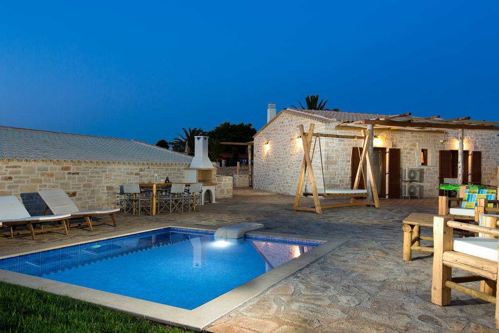 Chainteris Villas, Vast Views, By Thinkvilla Prínos Exterior foto