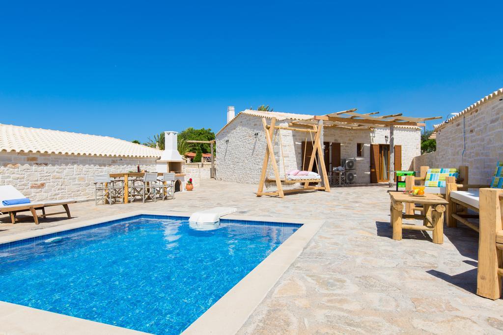 Chainteris Villas, Vast Views, By Thinkvilla Prínos Exterior foto